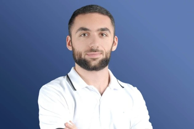 Давид Гюльназарян