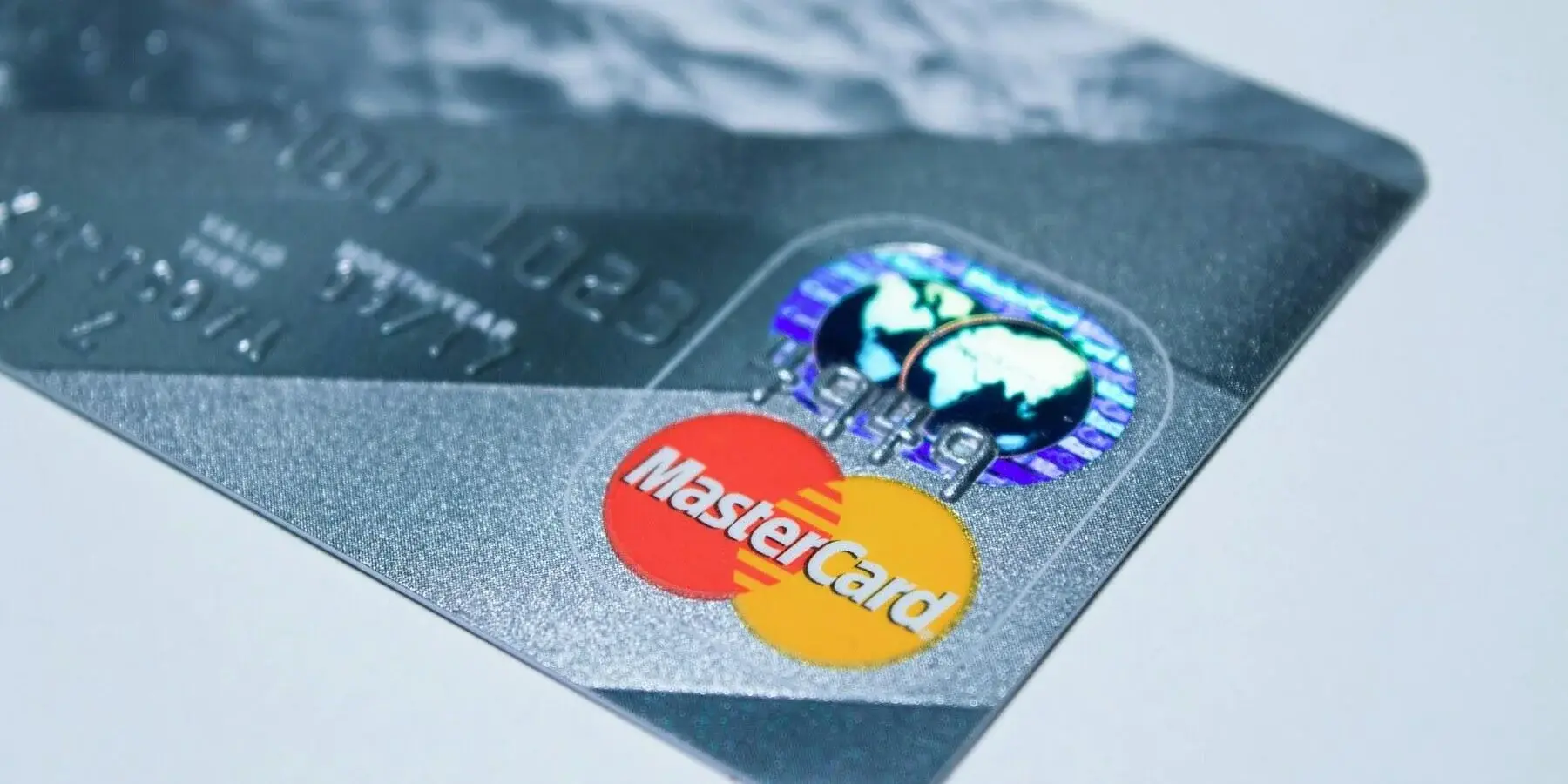 Which Mastercard Payment System Card to Choose in Armenia?