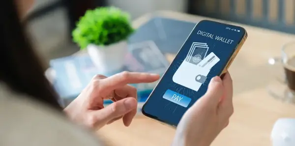 Какой электронный кошелёк выбрать в Армении в 2026 году: услуги, терминальная сеть, QR‑платежи и международные переводы