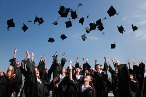 How to Get a Student Loan in Armenia: Banks, Terms, and Tips
