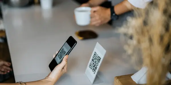 QR վճարումները Հայաստանում․ ի՞նչն է ավելի հարմար 2026-ին՝ էլեկտրոնային դրամապանակը, բանկային հավելվածը, թե՞ քարտը