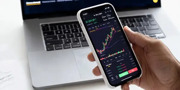 Armenian Credit Organizations Hit Record 103.4B AMD Investment Milestone in 2025