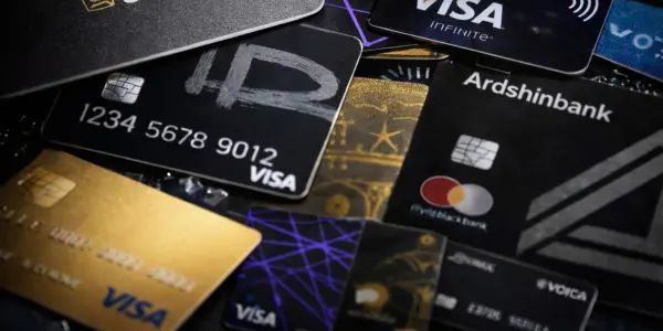 Как открыть банковскую карту в Ереване: условия, документы и особенности в 2026 году