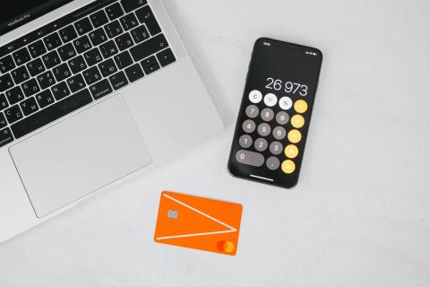 How to Get a Loan on a Card: Online Application and Bank Conditions